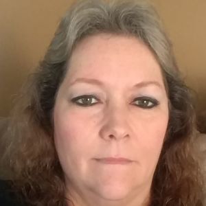 Meet your Posher, Deanna